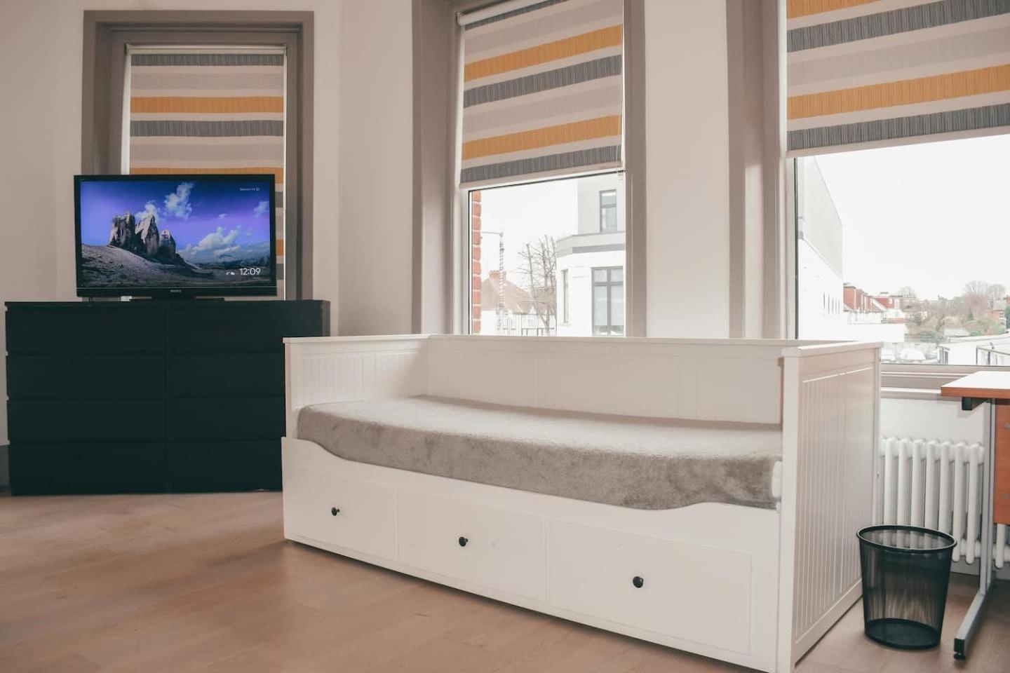 The Twickenham Apartment Near Strawberry Hill المظهر الخارجي الصورة