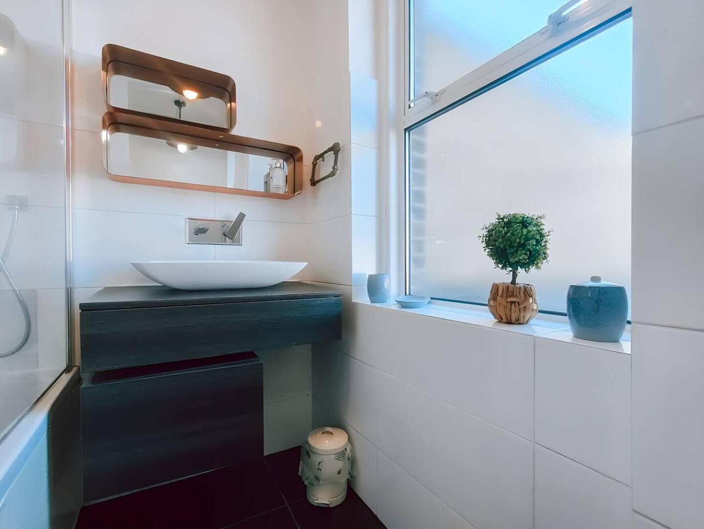 The Twickenham Apartment Near Strawberry Hill المظهر الخارجي الصورة
